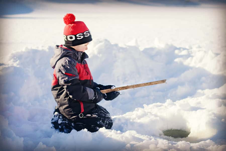 15 min. Tadoussac : Family-Friendly Ice Fishing Experience - Key points to know before you go
