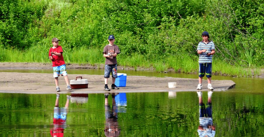 15 min. Tadoussac : Trout Fishing Experience - Who should book this fishing activity