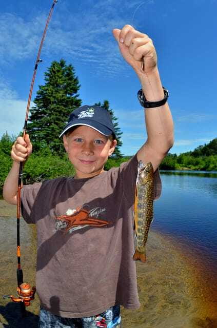 15 min. Tadoussac : Trout Fishing Experience - Should you book the Tadoussac trout fishing experience?