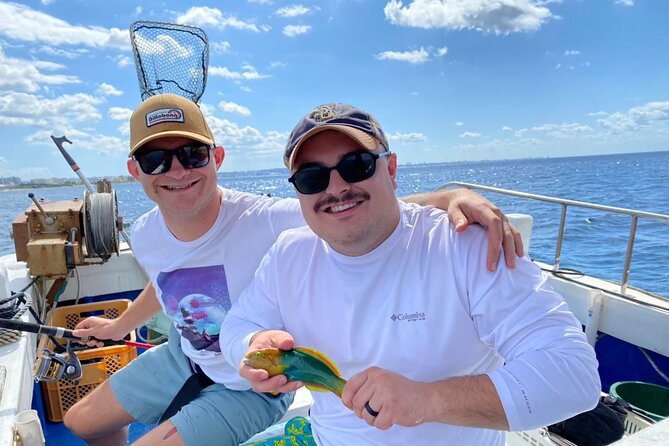 2 hours family fishing in Okinawa - Meeting at Kadena Fishing Port