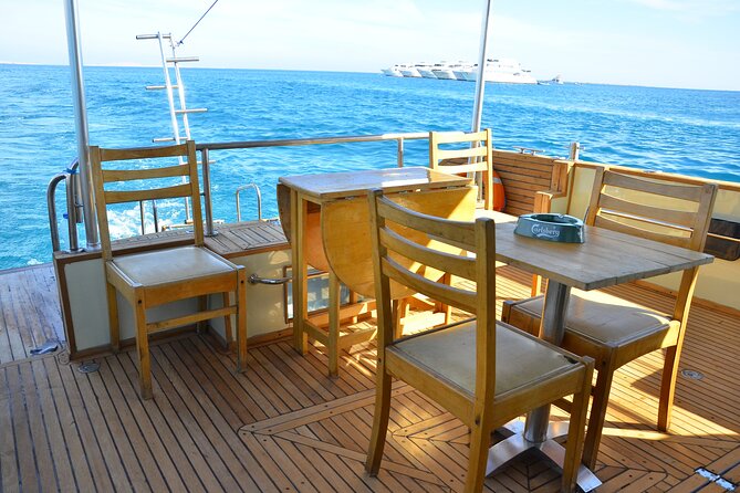24 Hours Private Boat Snorkeling sea trip and Fishing With equipment - Hurghada - Giftun Island’s beaches and lagoons