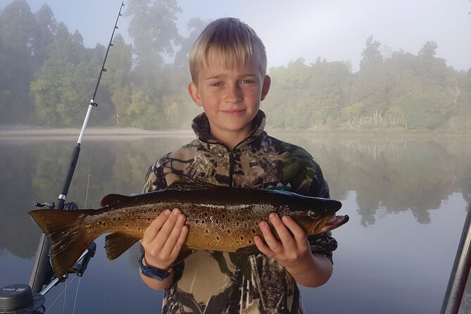 3-Hour Fishing Charter Experience at Franz Josef Glacier - Timing, availability, and cancellation