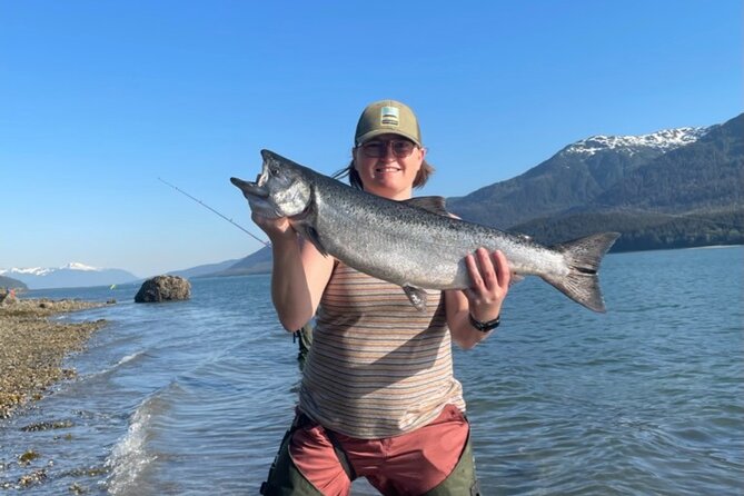 3 Hour Fishing Experience/Class in Juneau - Why the six-person limit matters