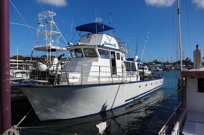 3-Hour Honolulu Bottom Fishing Adventure - Who will enjoy this most