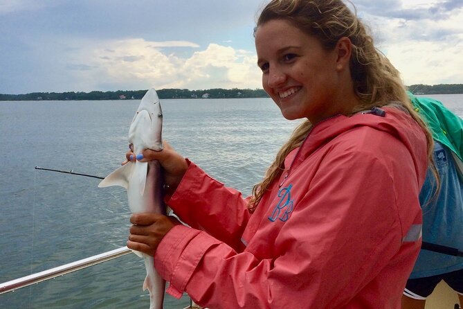 3 Hour Inshore Shark Fishing Trip in Hilton Head Island - The anchored fishing session