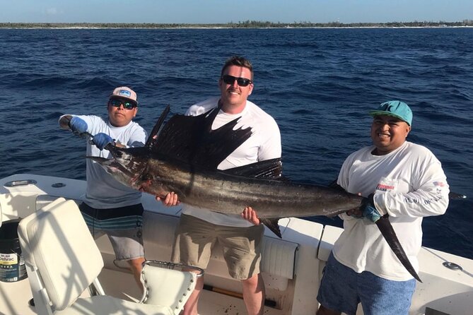 4 Hour Private Fishing Tour in Puerto Aventuras Riviera Maya - Booking, weather, and timing advice