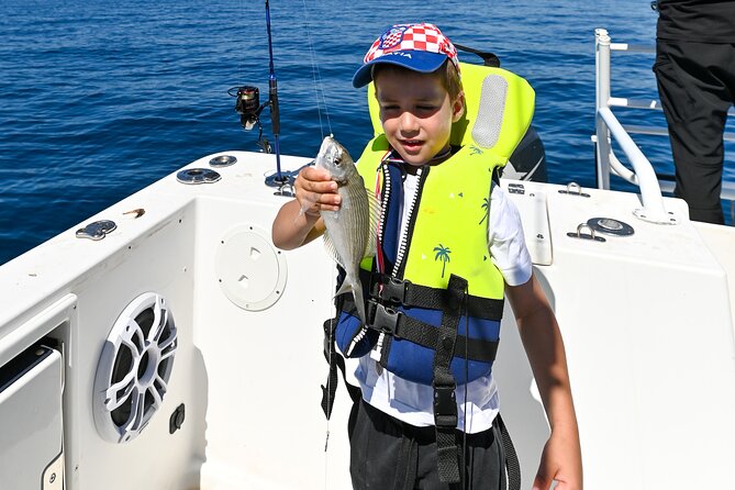 5-Hours Blue Lagoon Fishing and Snorkeling Trip from Trogir - Food, drinks, and what the price covers