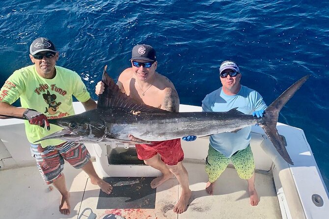 5-Hours Private Fishing Experience in Cruiser in Cabo San Lucas - The catch can range from marlin to small tuna