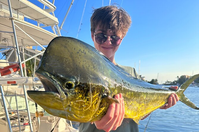 6 Hour Private Fishing Tour in Puerto Aventuras Riviera Maya - Leaving from Puerto Aventuras Marina