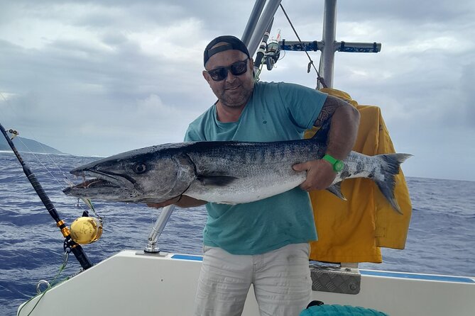 A Day of Big Game Fishing in a small group - Leaving Coco Beach at 7 a.m.