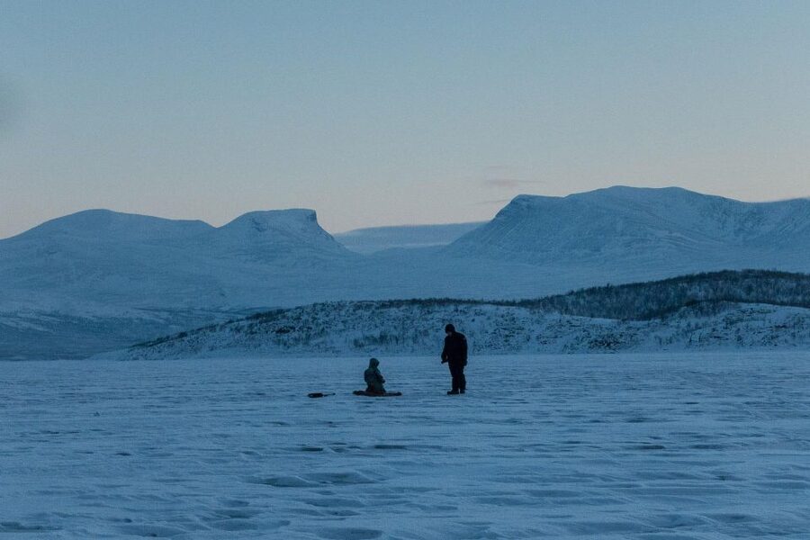 Abisko: Lake Torneträsk Arctic Ice Fishing Trip - Best timing for a better fishing chance