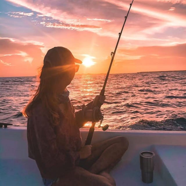 Alanya: Fishing Tour with Equipment and Lunch - On the boat: fishing, coastline views, and changing expectations