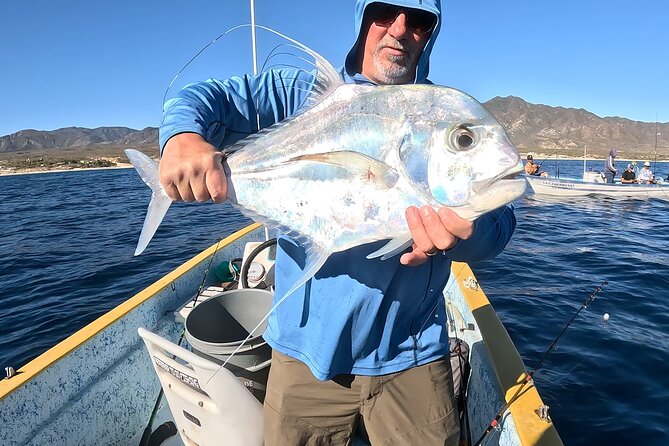 Baja Fishing Dream Roosterfish Dorado Marlin Yellowtail Tuna - The 6:30 am start and the first run
