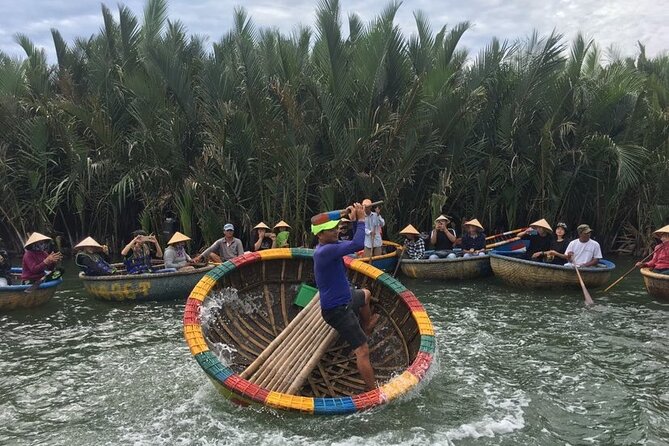 Basket Boat in Hoi An( visit water coconut forest,Crab fishing ) - Fresh fruit, coconut water, and local hospitality