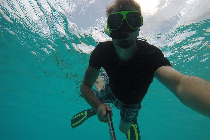 Big Game Fishing charter and Snorkeling trips Bonaire - Snorkeling along Bonaire’s clear coast