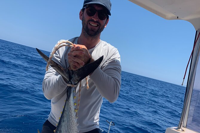 Bluefin Tuna Fishing Charter in the Egadi Islands - What Captain Salvatore teaches you on board