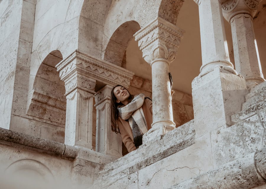 Budapest: Fast Private Photoshoot at Fisherman's Bastion - Key points to know before booking