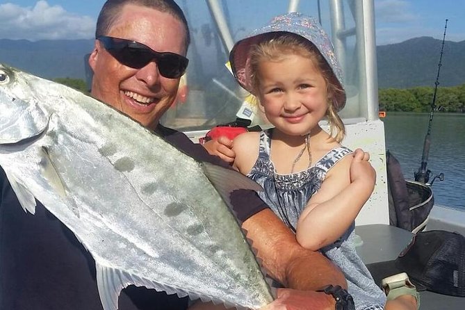 Cairns Estuary Fishing - Fishing the mangroves of Trinity Inlet