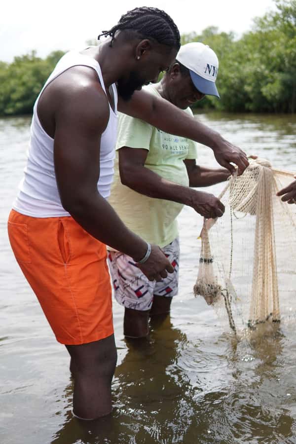 Cartagena: Artisanal fishing through the mangroves - What $45 includes