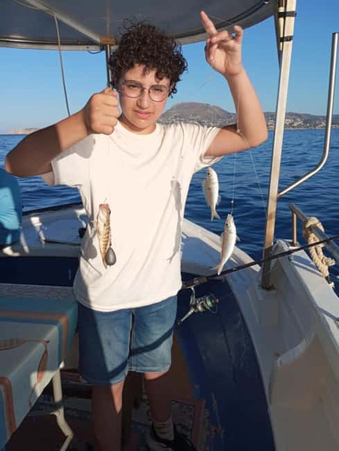 Chania: Fishing Boat Trip with Breakfast and Swim - What the three-hour schedule feels like