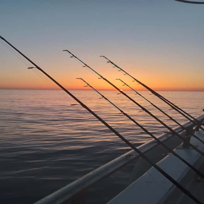 Chania: Fishing Boat Trip with Breakfast and Swim - Coffee, cake, and a gentle start