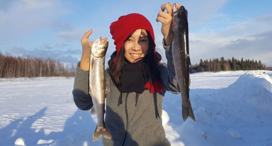 Chena Lake: Aurora Borealis Viewing & Ice Fishing Adventure - Reindeer sausage and cocoa keep the evening moving