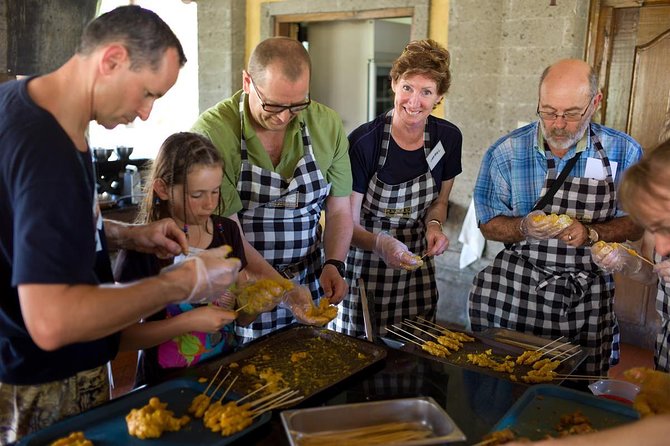 Cooking Class , Local Market , Basket Boat And CRABS FISHING - Is $65 a fair price?