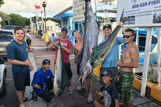Deep Sea Exclusive Fishing Charter in Honolulu - The boat, rods, and comfort level