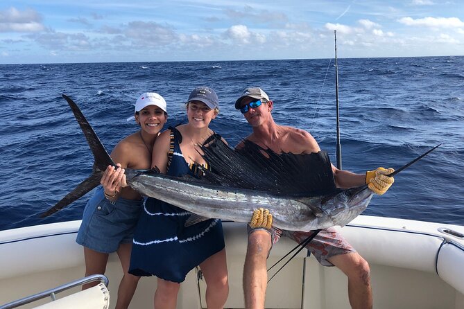 Deep sea fishing charters in Fort Lauderdale aboard 52' Hatteras - Leaving Fort Lauderdale aboard Happy Day Today