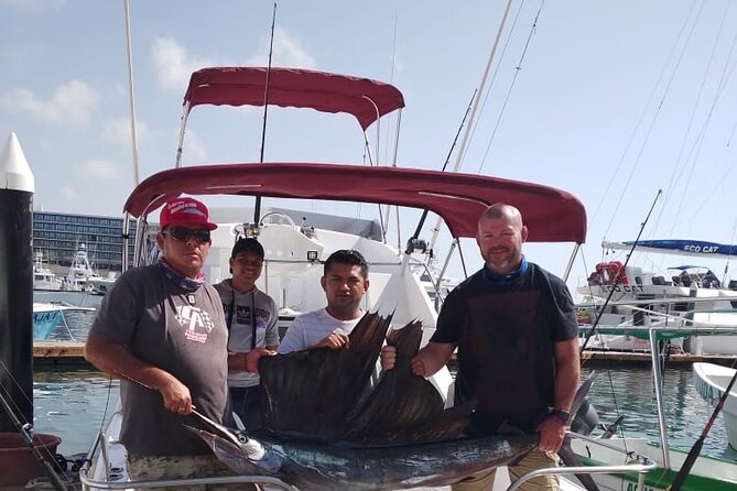 Deep Sea Fishing for 5 Hours from Cabo San Lucas - Comfort, safety, and the boat question