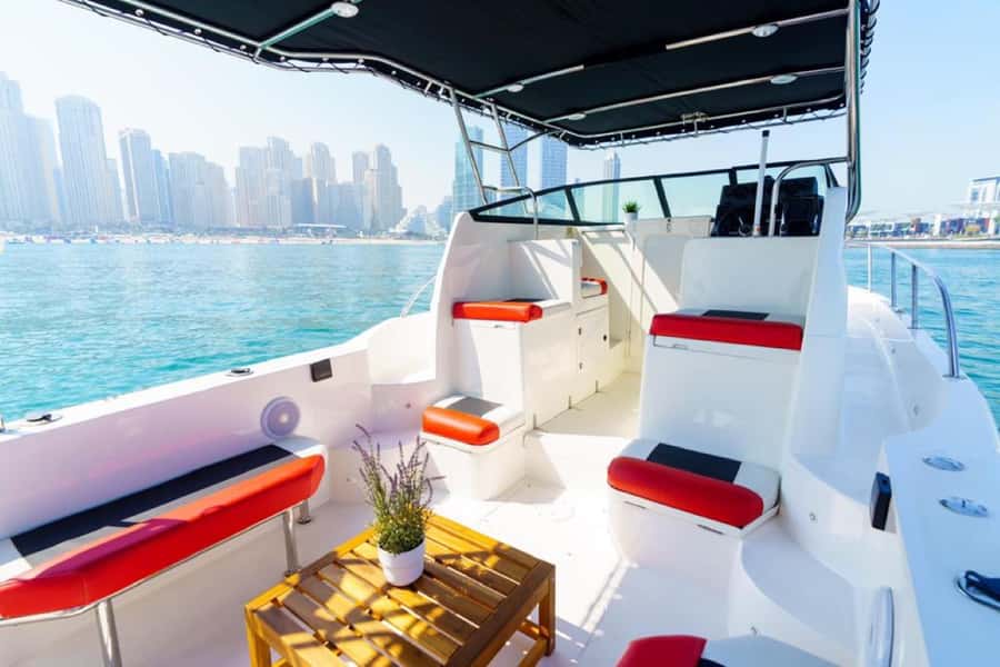 Dubai: 4-Hour Deep Sea Fishing, Trolling, Casting - Sunrise or sunset: choosing the better departure