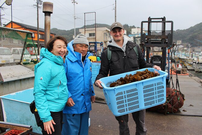 Explore Fishermen Island in Japan(Ise-Shima) - The Ferry Crossing Across the Toba Sea