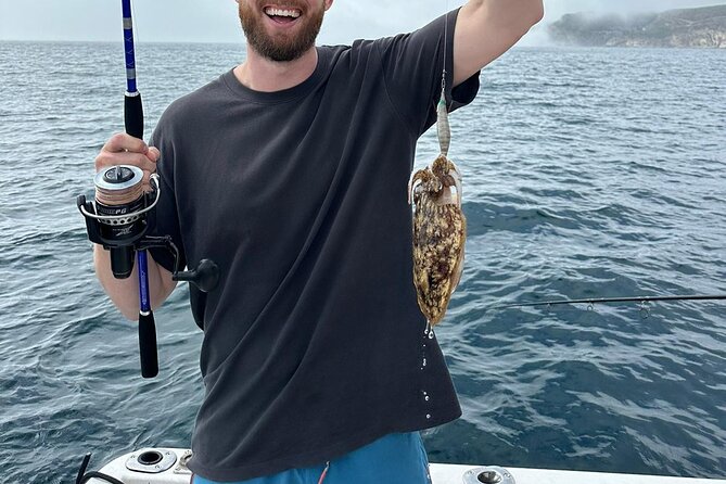 Explore Sesimbra Sports Fishing - Shellfish fishing at the best times of day