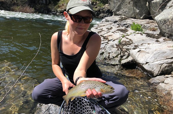 Family Fun Private Half Day Fly Fishing Adventure - What the $215 price includes