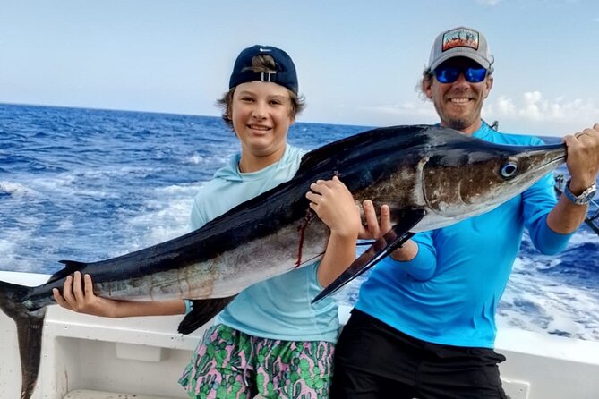 Fishing Adventure Punta Cana – Full Experience Professional - Drinks, sunbathing, and the festive side of the boat