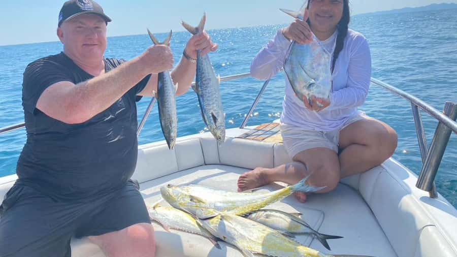 Fishing at Krabi : Full day - Lunch, fruit, and a toilet on board