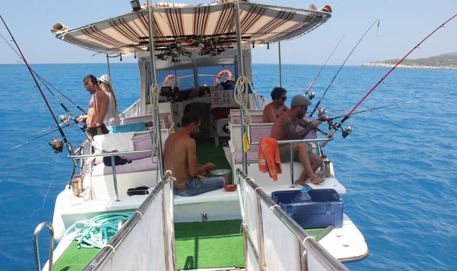 Fishing Experience in Belek with Breakfast and Lunch - Hotel pickup and the ride to the port