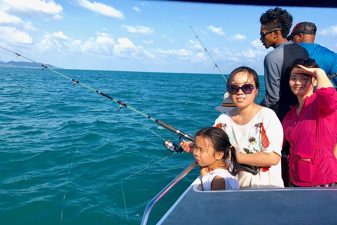 Fishing & Snorkeling experience - A quiet beach for the final stretch
