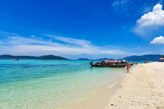 Fishing & Snorkeling experience - Birthday and romantic add-ons