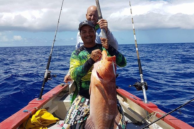 Fishing Trips. Popping, jigging, big game, live bait - What the day may feel like on the water