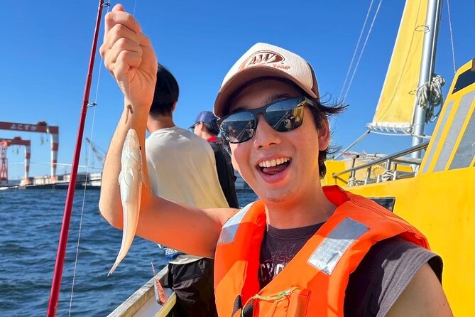 Fishing with Mt. Fuji Views and Japanese Home Cooking Experience - Returning to shore for a homemade Japanese lunch