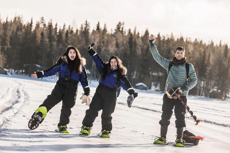 From Rovaniemi: Snowshoeing and Ice Fishing Tour - Reaching the frozen lake