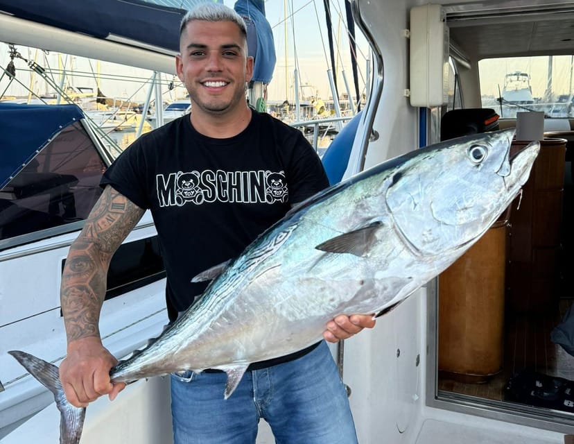 Fuengirola: 4h Trolling Fishing Trip with Snacks and Drinks - Leaving Puerto Deportivo Fuengirola