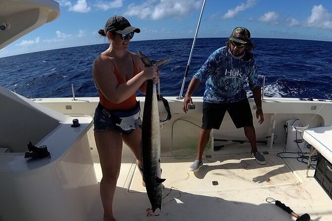 Full-Day Deep Sea Fishing Adventure in Sint Maarten - Food, drinks, and what to pack