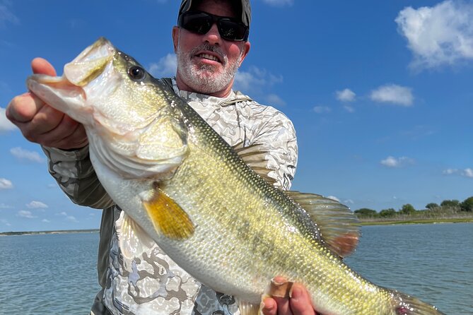 Guided Fishing Trip on Canyon Lake - Fishing instruction for beginners and casual anglers