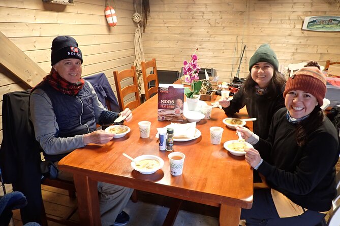 Half Day Fishing and Outdoor Cooking in Bergen - Who will get the most from this outing