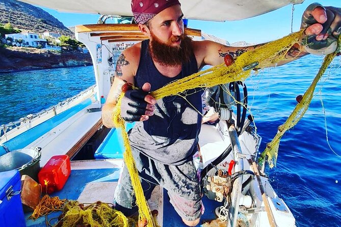Half-Day Shared Fishing Experience in Hydra - Hauling in nets and long lines