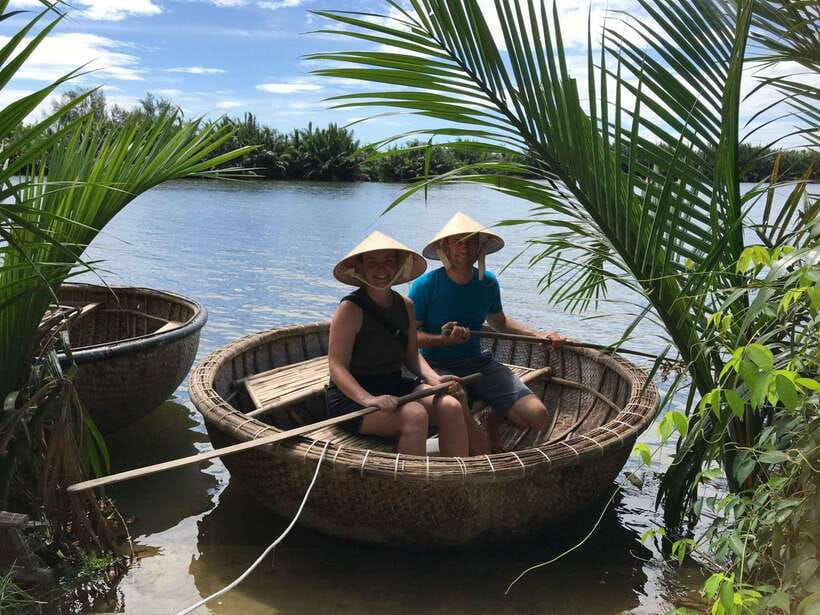 Hoi An: Basket Boat and fishing Crabs Tour - Entering Hoi An’s Coconut Fishing Village