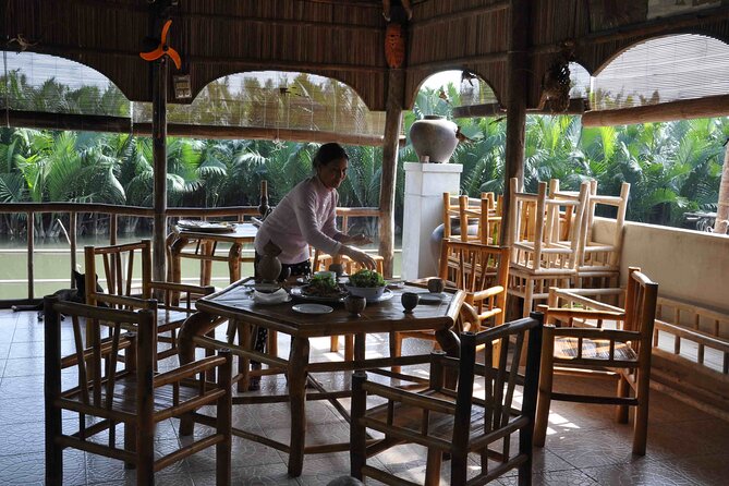 Hoi An basket boat tour with seafood lunch at fishing family - What $28 includes and what it leaves out