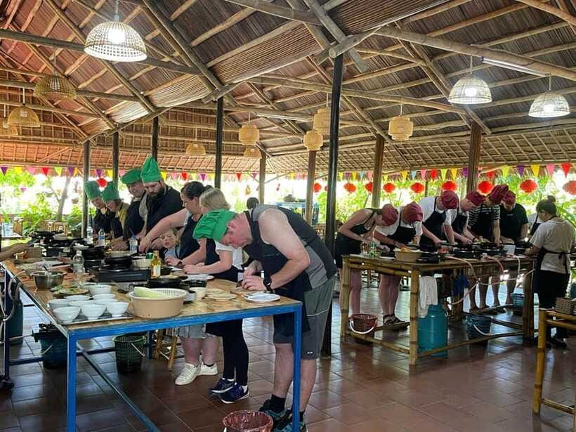 Hoi An: Cooking Class, Crab Fishing-Basket Boat, Market Tour - What the $20 price really includes